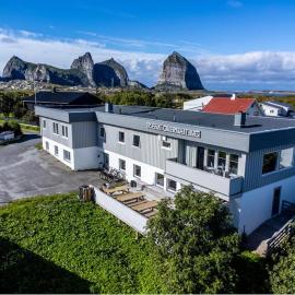 8770 Træna โรงแรมในTræna