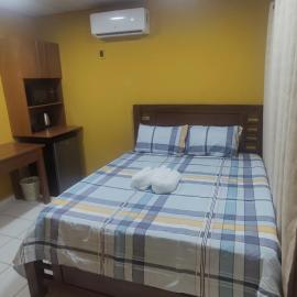 Habitación Full en Santa Cruz - B, hotel en Santa Cruz de la Sierra