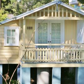 Cottage 4 Hyams Beach Seaside Cottages, hotel di Hyams Beach