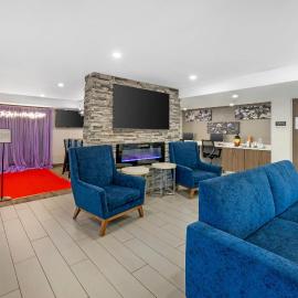 MainStay Suites Oakbrook Terrace - Chicago, hotelli kohteessa Oakbrook Terrace