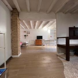 15min de Alquezar I Casa Felix Amplio Apt 2Hab, Gran Terraza & BBQ, Abiego, hotel di Abiego