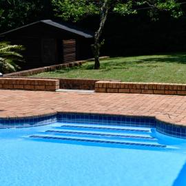 Bliss B&B, hotel em Claredon