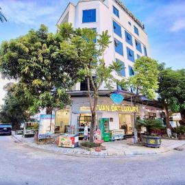 Tuấn Đạt Luxury FLC Sầm Sơn, hotelli kohteessa Sầm Sơn