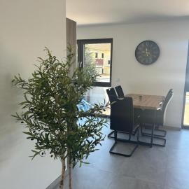 Sunrise Apartment