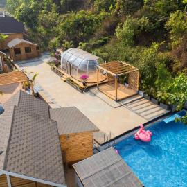 StayVista at Woodhouse Story with Pool, WiFi, AC, hotel in Morjim
