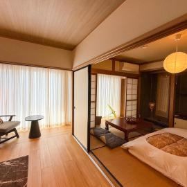 楓の宿 Kaede no Yado Private Japanese House with Free Parking, Kitchen & 2 Toilets, hotel in Takayama