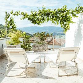 Apartma Frigidum, Hotel in Vipava