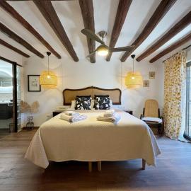 Casa rural Casa Vidosa, hotel in Murillo de Gállego
