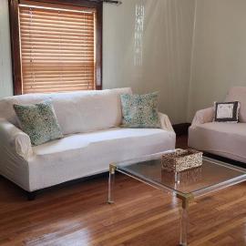 Small-town bungalow downtown, hotell sihtkohas Pineville