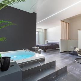 Mezzaluna Luxury Rooms by BarbarHouse, hotel en Mesagne