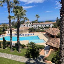 Appartement T2 vue mer, piscine Linguizzetta Bravone