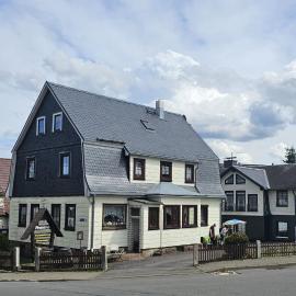 Pension Wiegand, hotel in Oberhof