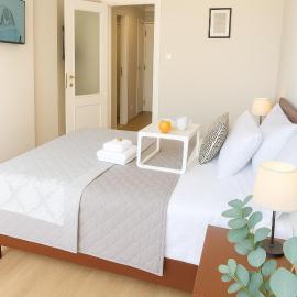 Saronida BEACH STUDIO، فندق في Saronida