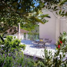 Apartment Skalin - Modern Comfort with a Local Touch, hotel en Rogotin
