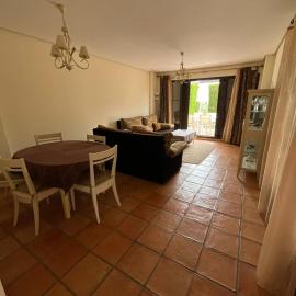 Bungalow de 3 dormitorios en Sierra Cortina