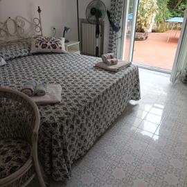 Elegante Villa al centro di Ischia Porto