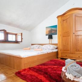 Apartmani Điran, hotel u gradu Preko