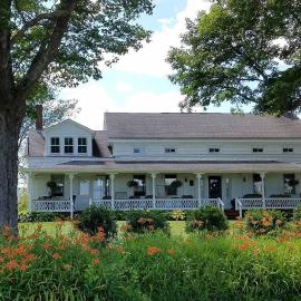 Hoppy Hill Farm House, hotel a Dover Plains