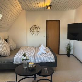 Feel Like Home 7