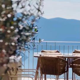 Tonarino Iseo, hotel di Parzanica