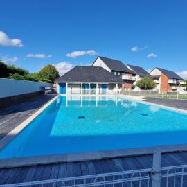Superbe appartement en residence avec piscine