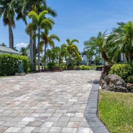 Riverbend Motorcoach Resort Lot 93, Hotel in La Belle