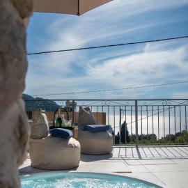 Petit Filippe Lux Ionian Aura by Keyplanner