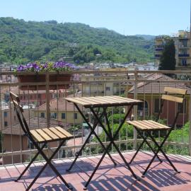 House of Jane-2 Free PRIVATE Parkings -