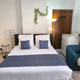 Studios COSY Dour ENGYH house 3, ξενοδοχείο σε Dour