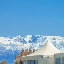 The White Camel Camp - Agafay Desert Activities，馬拉喀什的飯店