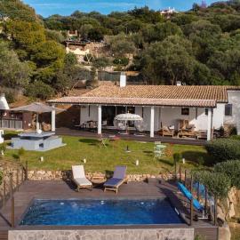 Villa Gaia, hotel in Quartu SantʼElena
