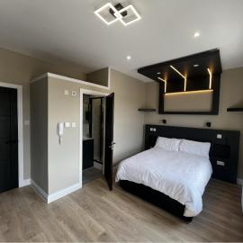 Canterbury Suites - Central croydon near station