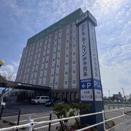 Hotel Route-Inn Iyo-Saijo: Saijo şehrinde bir otel