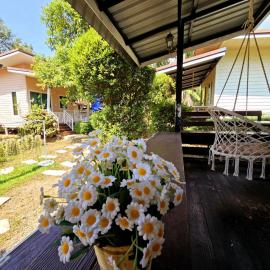 Baan suan khun ta บ้านพักสวนคุณตา, hotel u gradu 'Ko Chang'