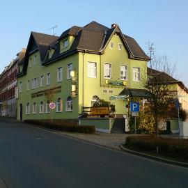 Goldener Löwe Triebes, готель у місті Triebes