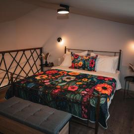 Modern house in Stratoni, hotel en Stratoni