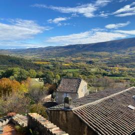 Lubéron Grde Maison de village avec terrasse 4 chambres doubles