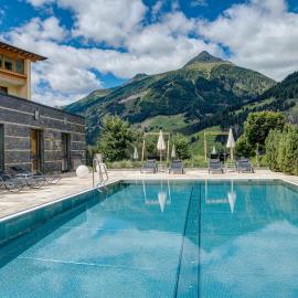 Hotel Jesacherhof 4s, hotel din Sankt Jakob in Defereggen