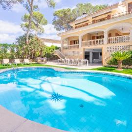 Villa Tossals, hotel in El Arenal
