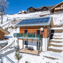 Almchalet Sonne, hotel a Emberg