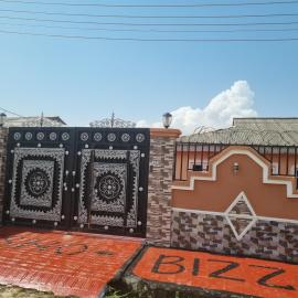 Luxury & Secured 3 Bedroom House with 24 Hours Solar Light, khách sạn ở Ikorodu