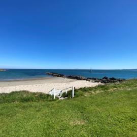Sea View Upper Apartment, hotel a Greencastle