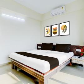 Super Hotel O Pachgaon Near Kolhapur Film Institute, hotel a Kolhapur