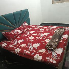 Mathura vrindavan Gokul Dham, hotel em Matura