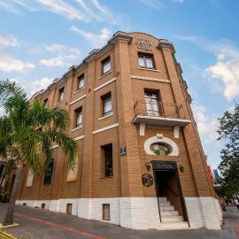 Hotel Santa Cruz, hotelli kohteessa Santa Cruz do Sul