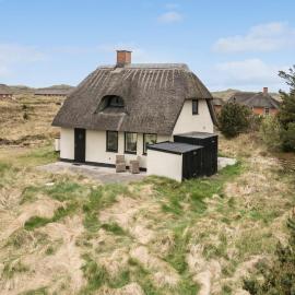 Nice Home In Ulfborg With Wifi, ξενοδοχείο σε Ulfborg