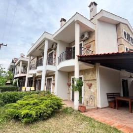 Arisha-Nikiti, hotel v destinácii Nikiti