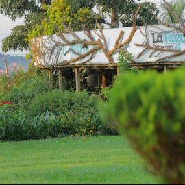La Roza Resort Masaka, готель у місті Masaka