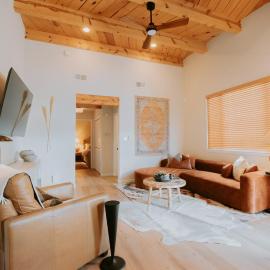 Desert Sunset-Private Hot Tub-Pet Friendly-No Pet Fee!