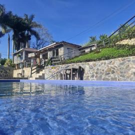 Iraka Campestre Quindio, хотел в El Edén